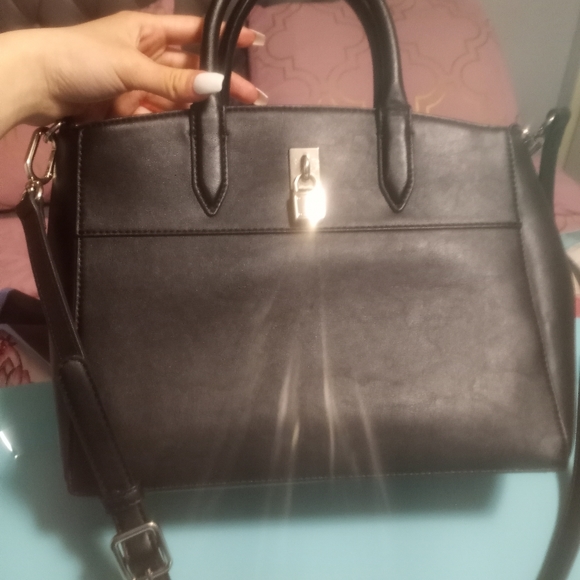 Purse - Picture 2 of 4